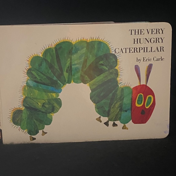 Book The Very Hungry Catterpillar by Eric Carle - Picture 1 of 7